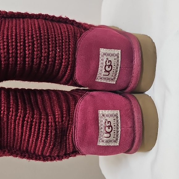 UGG Classic Cardy  Burgundy Knit Button Boots - Picture 11 of 16